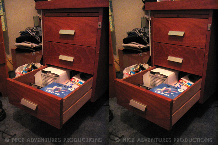 2004_March 18_Drawers 3D nap